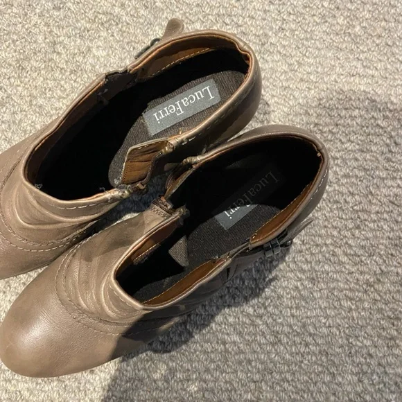 Booties - Picture 4 of 5